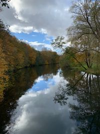 Herbstliches Muldental bei Wolkenburg